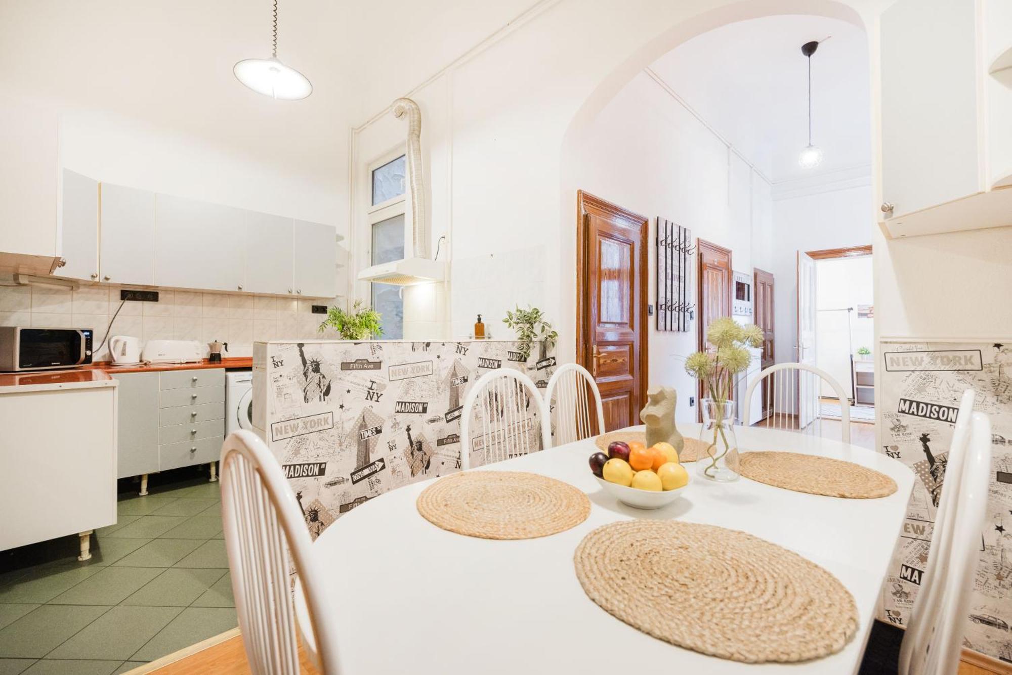 Makin' Memories-best Location In Heart Of Centre Apartament Budapesta